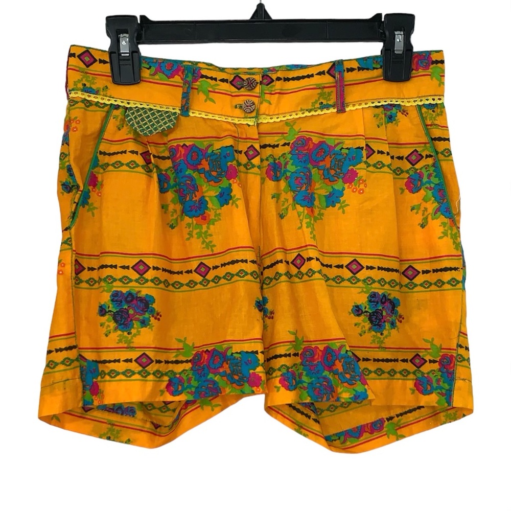 Haute Curry Women’s Cute Shorts Size M